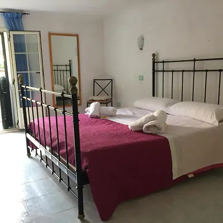 Casa Vacanza Tropea,da Aldo * טרופאה